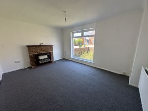 Living Room - click for photo gallery